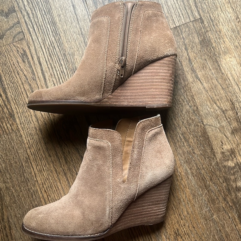 Lucky Brand booties size 6.5